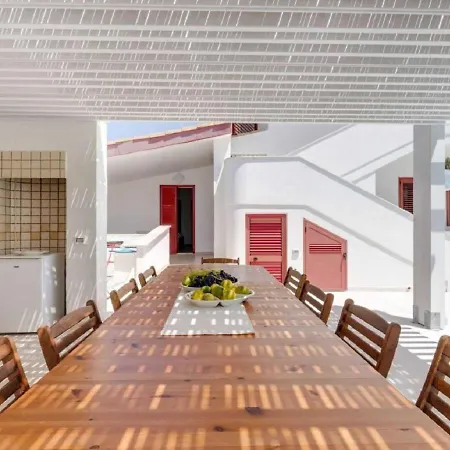 Vakantiehuis Rosimeli Con Piscina A 150 Mt Dal Mare *