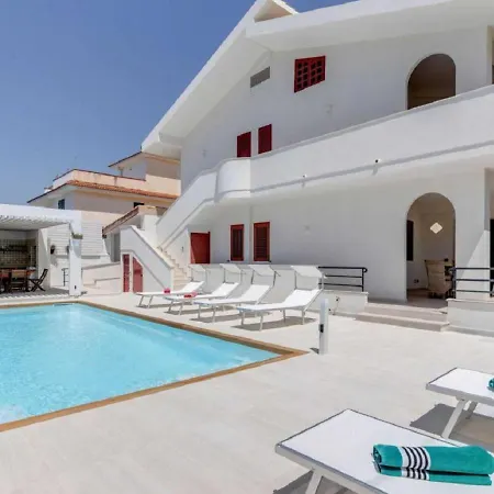 Rosimeli Con Piscina A 150 Mt Dal Mare Holiday home Ispica