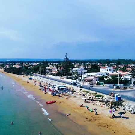 Rosimeli Con Piscina A 150 Mt Dal Mare Ispica