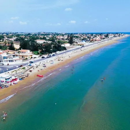 Rosimeli Con Piscina A 150 Mt Dal Mare