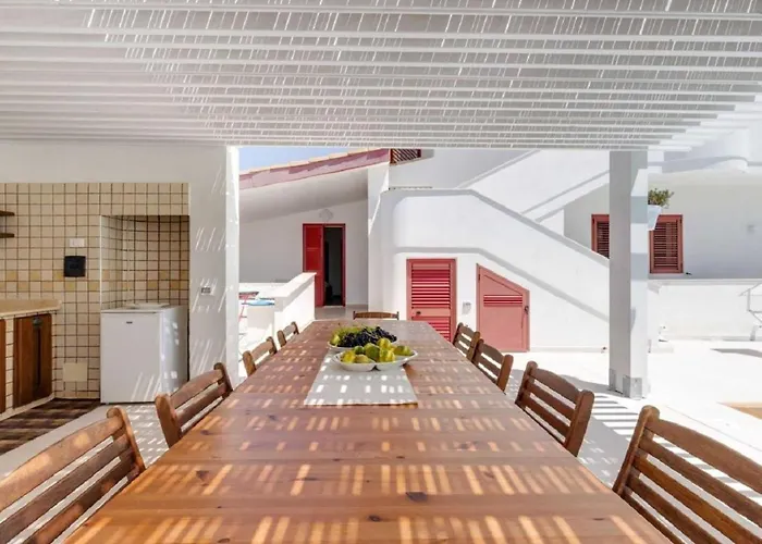 Vakantiehuis Rosimeli Con Piscina A 150 Mt Dal Mare *